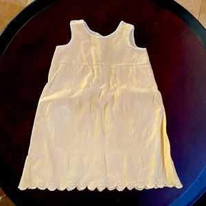 Vintage handmade(?) embroidered sleeveless dress - great condition, size unknown